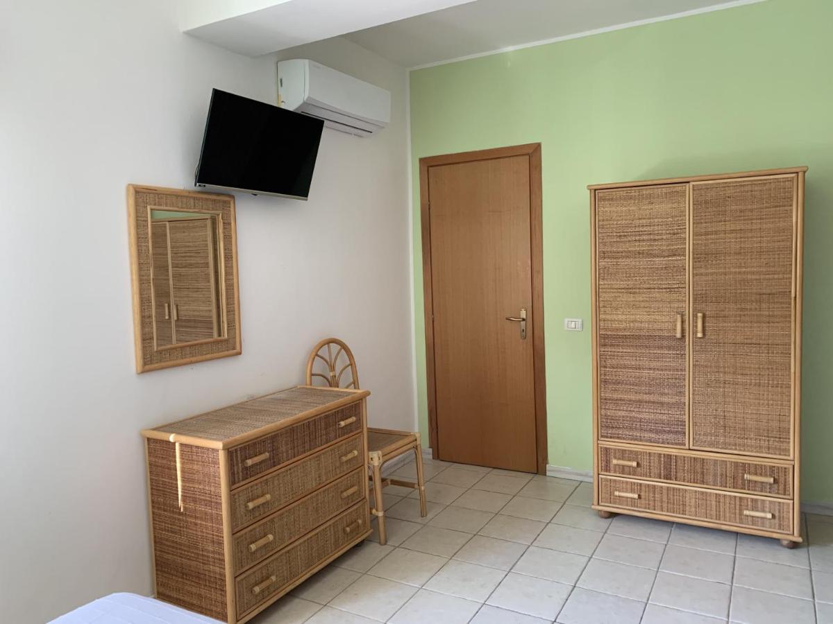 Hotel Il Triangolo Agnone Bagni Luaran gambar