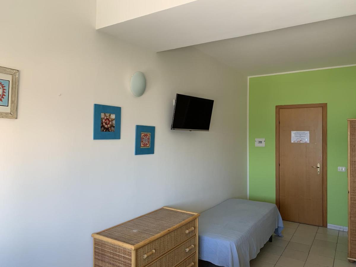 Hotel Il Triangolo Agnone Bagni Luaran gambar